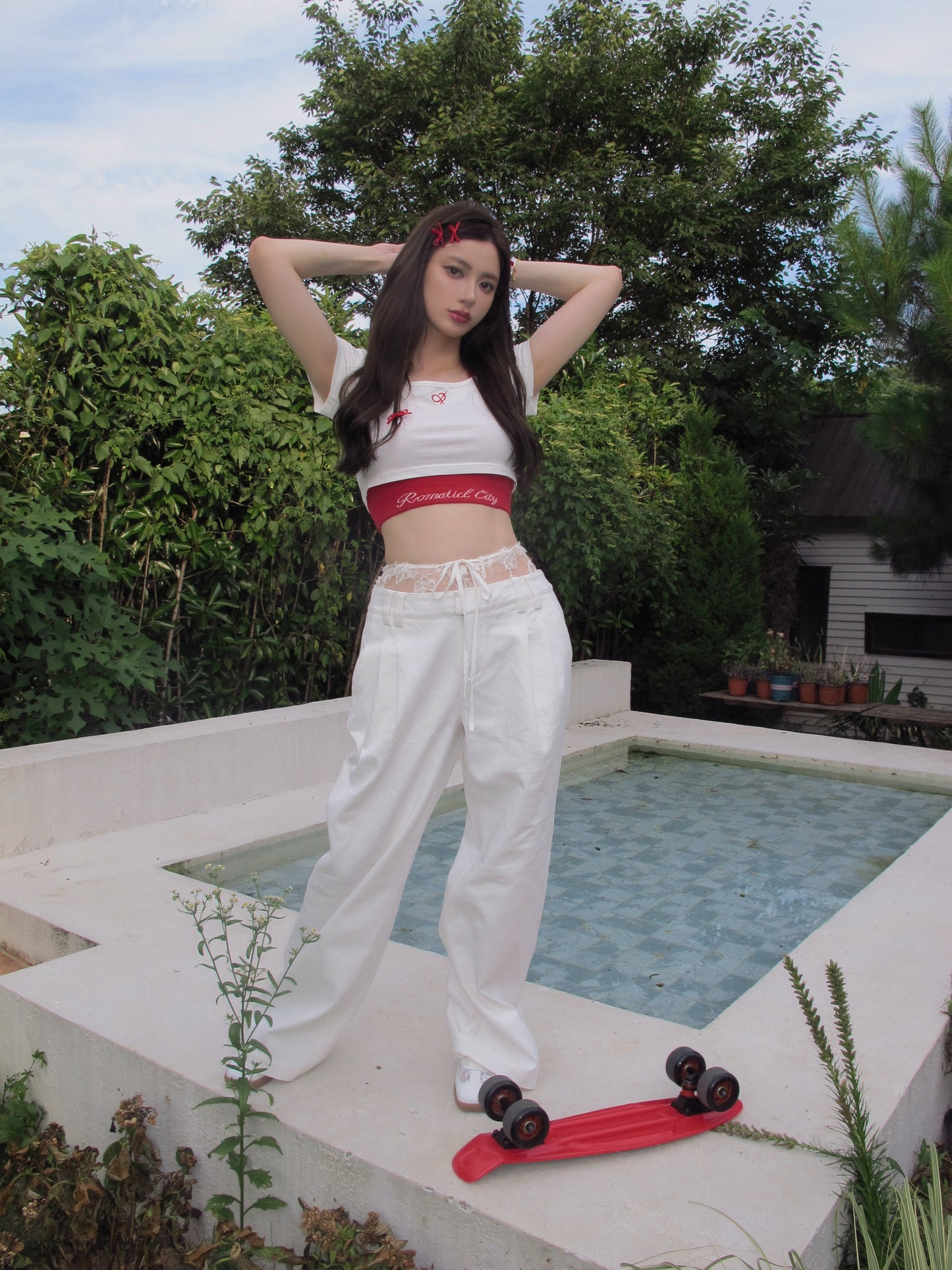 race White casual bottom